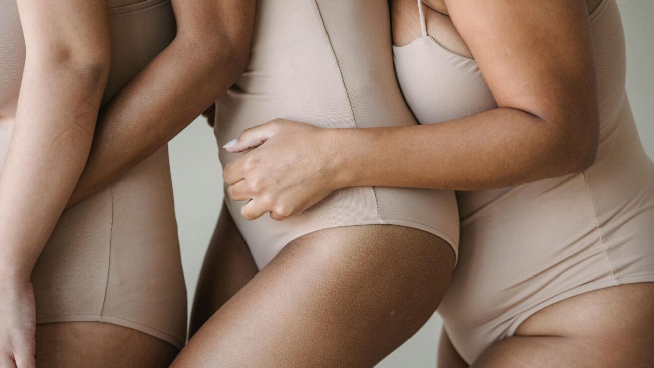 Negative body image and binge eating: women's bodies of different shapes and sizes